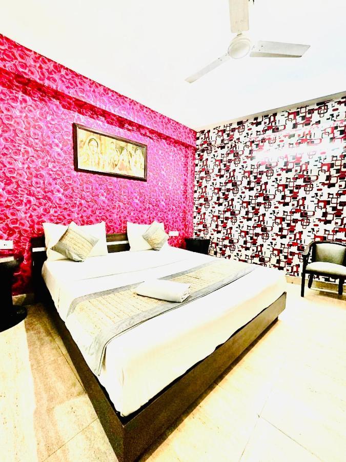 Hotel Square Plaza At Airport New Delhi Ngoại thất bức ảnh